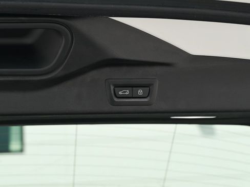 Used 2024 BMW X5 sDrive40i w/ Premium Package RWD image 41