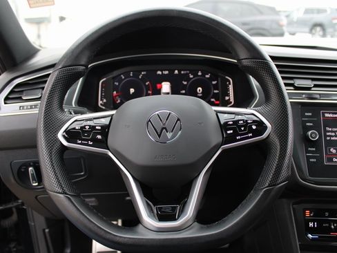 Certified 2023 Volkswagen Tiguan SEL R-Line image 12