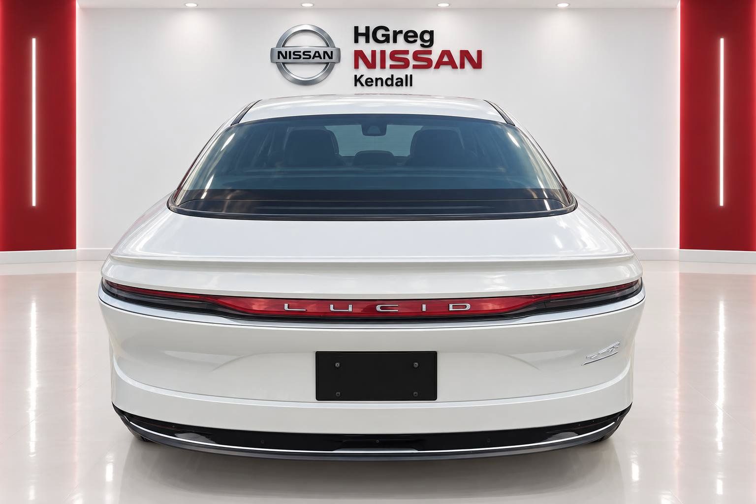 Used 2024 Lucid Air Touring AWD/4WD image 6