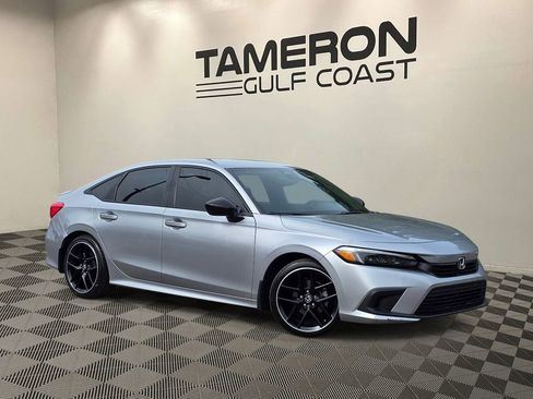 Used 2023 Honda Civic Sport image 1