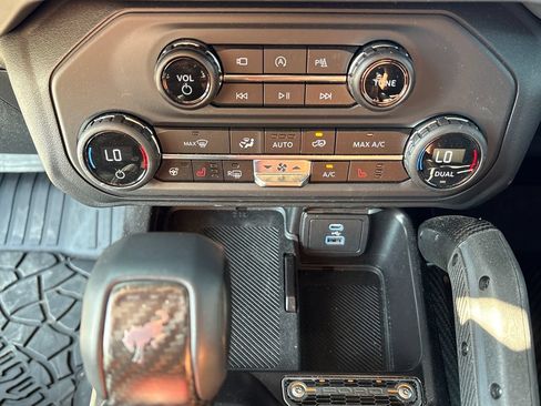 Used 2025 Ford Bronco Raptor w/ Interior Carbon Fiber Pack AWD/4WD image 61