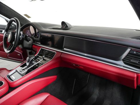 Certified 2023 Porsche Panamera GTS image 26