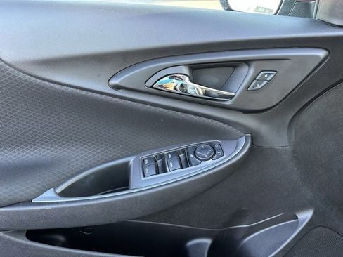 Certified 2024 Chevrolet Malibu LT image 3