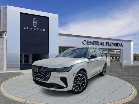 New 2026 Lincoln Nautilus Reserve image 27