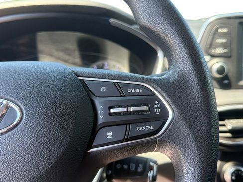 Used 2019 Hyundai Santa Fe SE AWD/4WD image 17