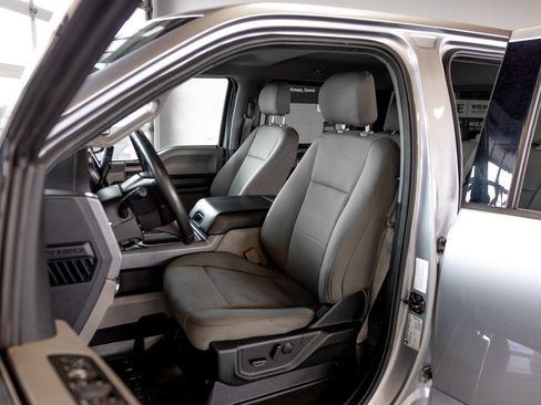 Used 2020 Ford F150 XLT w/ Equipment Group 302A Luxury AWD/4WD image 8