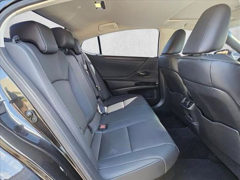 Certified 2025 Lexus ES 300h w/ Premium Package FWD image 20