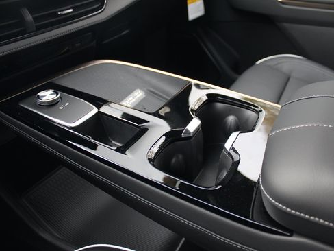 New 2026 Buick Enclave Avenir w/ Super Cruise Package image 16