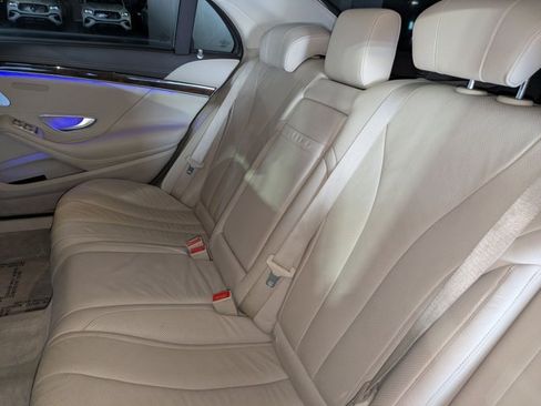 Used 2016 Mercedes-Benz S 550 Sedan image 19