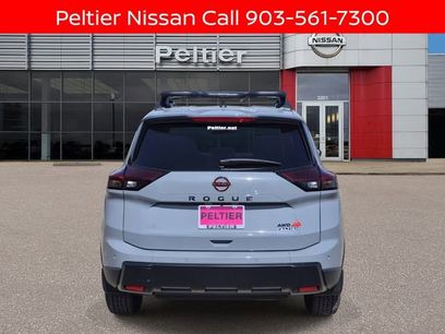 New 2026 Nissan Rogue SV w/ Rock Creek Premium Package