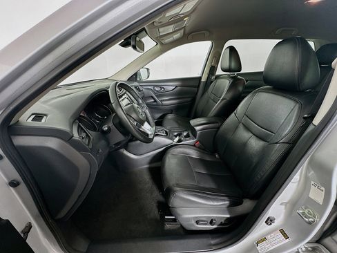 Used 2019 Nissan Rogue SL image 13