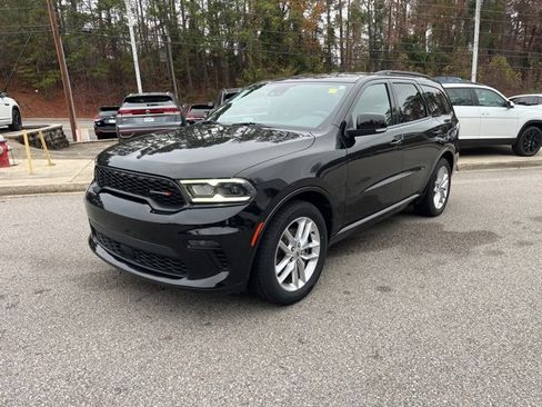 Used 2023 Dodge Durango GT image 37