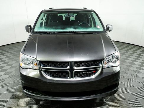 Used 2016 Dodge Grand Caravan SXT w/ UConnect Hands-Free Group FWD image 24