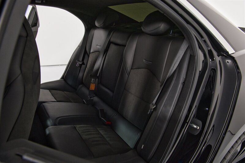 Used 2018 Cadillac CTS V w/ Carbon Fiber Package RWD image 40