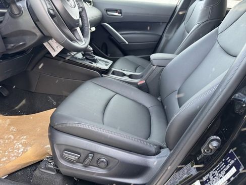 New 2026 Toyota Corolla Cross XLE image 5