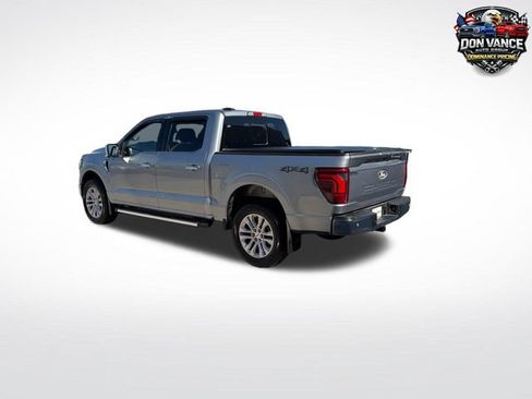 Used 2025 Ford F150 Lariat w/ Equipment Group 501A Mid AWD/4WD image 4