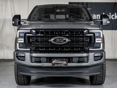 Used 2021 Ford F250 Lariat image 3
