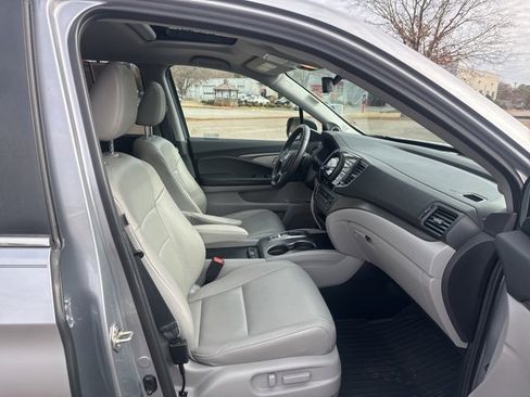 Used 2021 Honda Pilot EX-L image 22