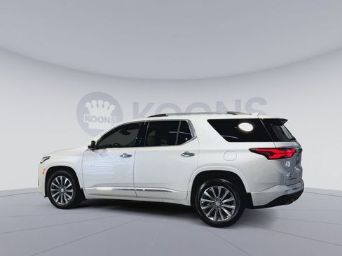Used 2023 Chevrolet Traverse Premier AWD/4WD image 8