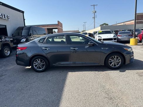Used 2020 Kia Optima LX FWD image 5