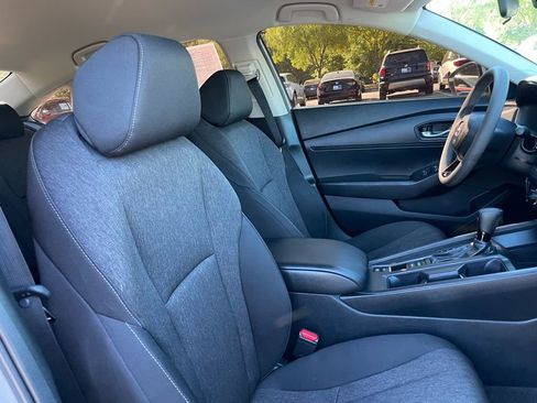 Certified 2025 Honda Accord LX image 31