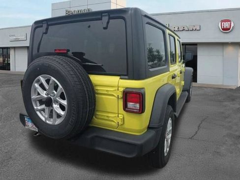 Used 2023 Jeep Wrangler Unlimited Sport AWD/4WD image 3