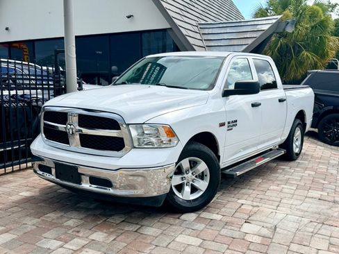 Used 2019 RAM 1500 Tradesman w/ Chrome Appearance Group RWD image 22