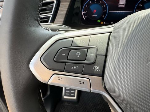 New 2026 Volkswagen Atlas SEL Premium R-Line image 16