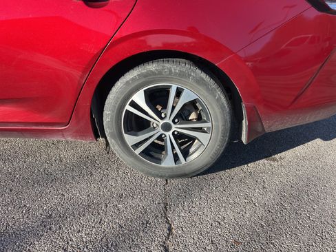 Used 2020 Nissan Sentra SV image 8