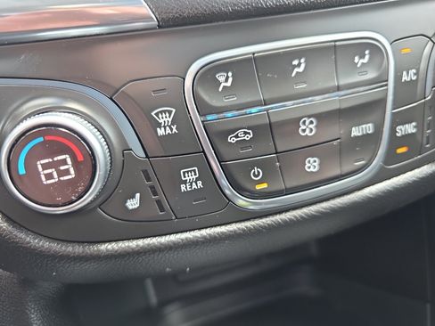 Certified 2019 Chevrolet Equinox LT AWD/4WD image 34