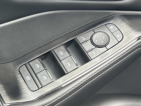 New 2026 Nissan Rogue SV FWD image 16