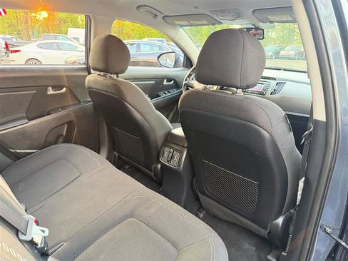 Used 2015 Kia Sportage EX image 18