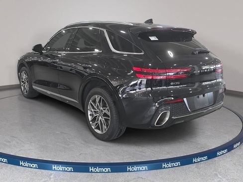 Used 2024 Genesis GV70 2.5T AWD/4WD image 8