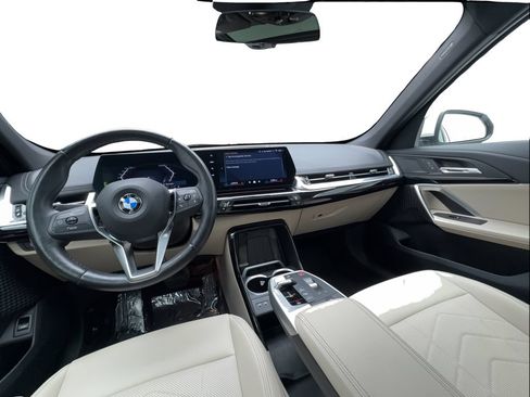 Used 2025 BMW X1 xDrive28i AWD/4WD image 35