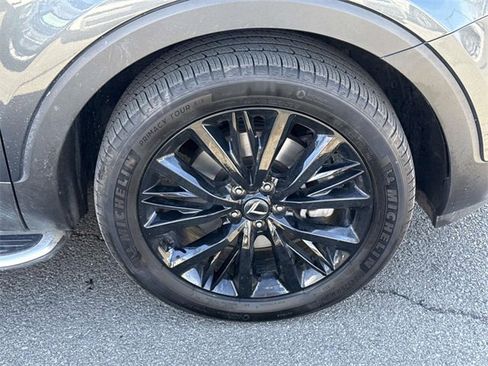 Certified 2021 Kia Telluride SX w/ SX Prestige Package image 7