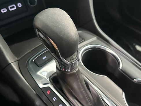 Used 2024 Chevrolet Equinox LT AWD/4WD image 22