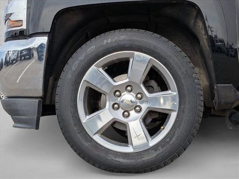 Used 2018 Chevrolet Silverado 1500 LT w/ Texas Edition image 24