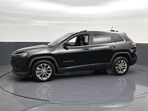 Used 2019 Jeep Cherokee Latitude Plus FWD image 7