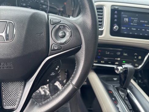 Used 2019 Honda HR-V EX-L image 24