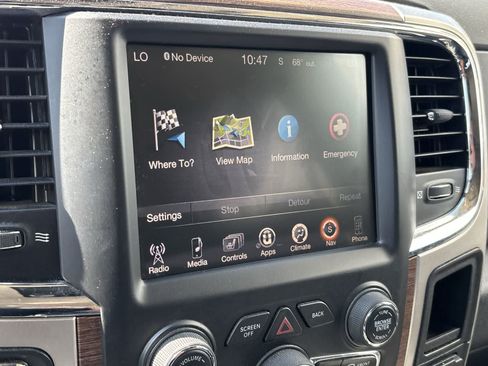 Used 2016 RAM 1500 Laramie w/ Convenience Group AWD/4WD image 20