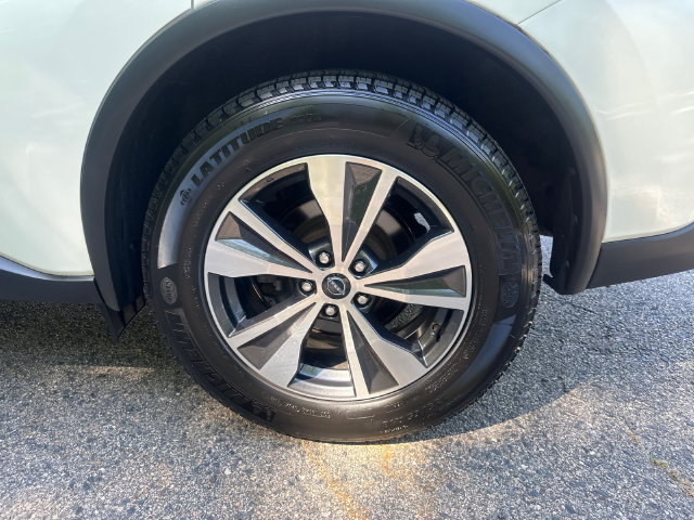 Used 2023 Nissan Murano S AWD/4WD image 15