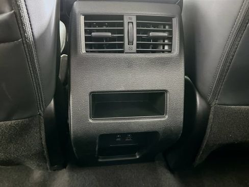 Used 2024 Mitsubishi Outlander SE FWD image 13
