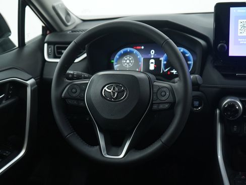 Used 2025 Toyota RAV4 Limited image 14
