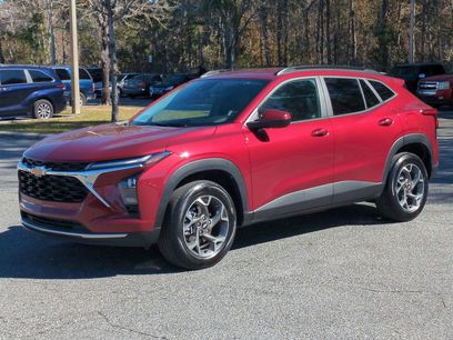 Used 2025 Chevrolet Trax LT w/ LT Convenience Package