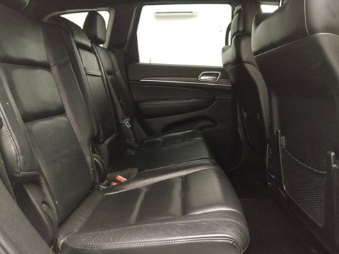 Used 2022 Jeep Grand Cherokee Limited RWD image 19