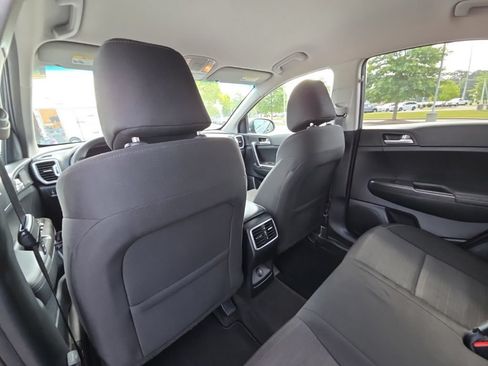 Used 2018 Kia Sportage LX FWD image 13