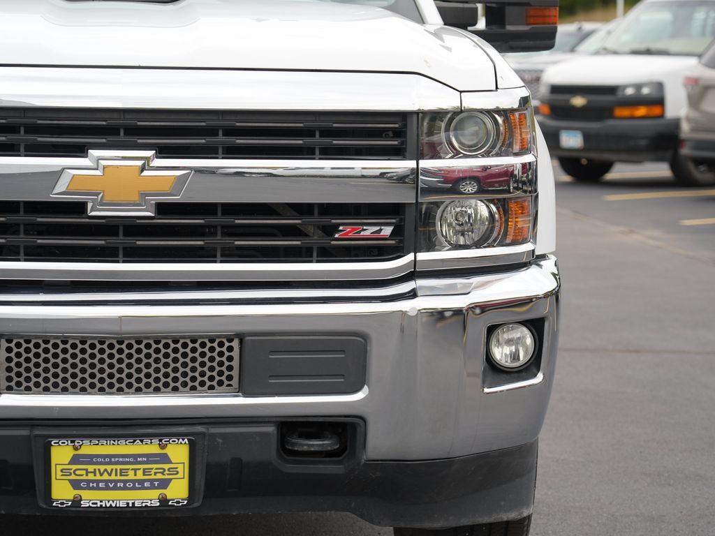 Certified 2016 Chevrolet Silverado 2500 LT w/ LT Convenience Package AWD/4WD image 9