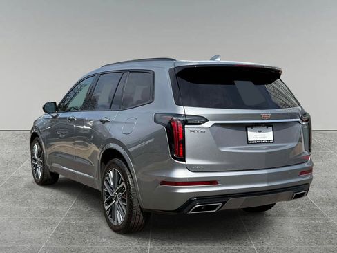 Used 2025 Cadillac XT6 Sport w/ Platinum Package AWD/4WD image 12
