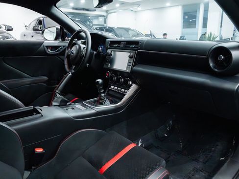 Used 2023 Subaru BRZ Limited image 9