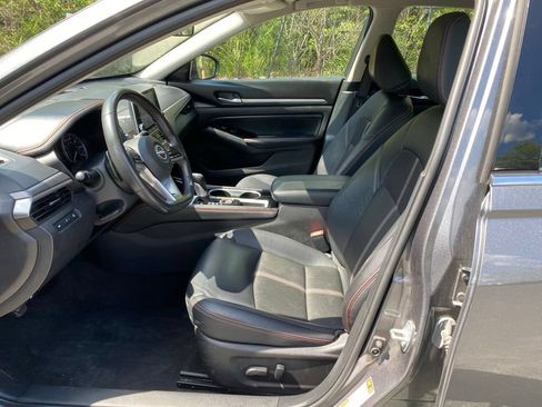 Certified 2024 Nissan Altima 2.5 SR FWD image 17